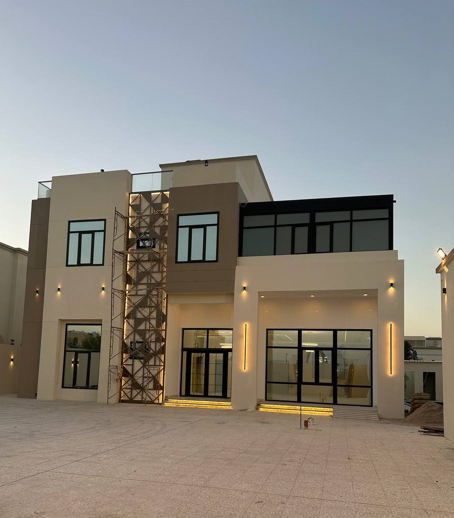 Private villa / Al Dhakhira